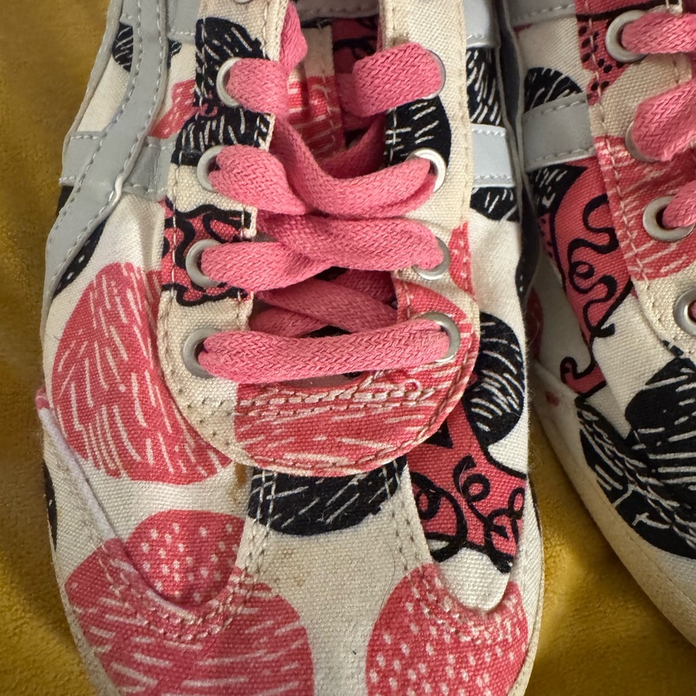 Onitsuka Tiger Pink White Patterned Women's Sneakers - Picture 4 of 7